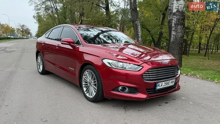 Ford Fusion 2013 photo 2