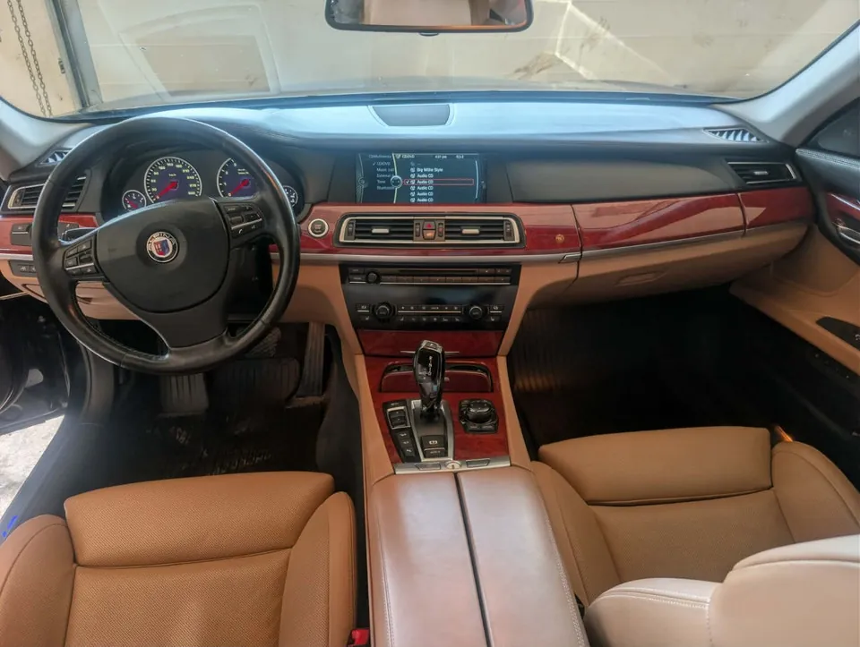 BMW X7 2012 photo 3