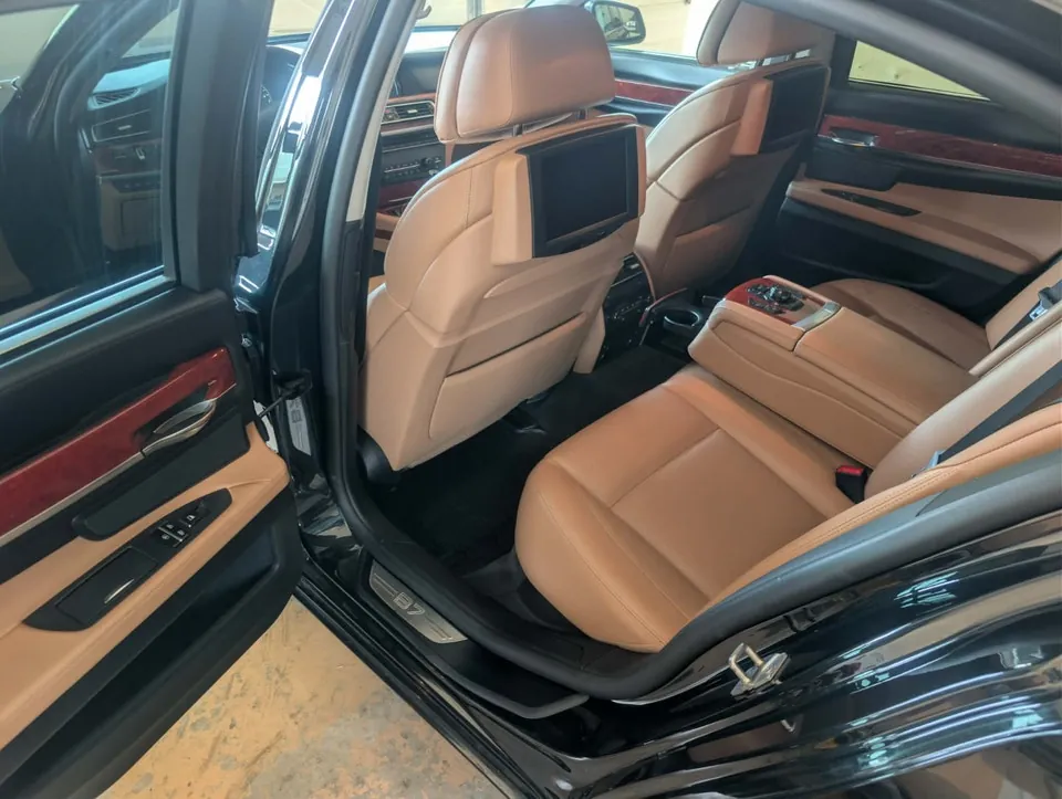 BMW X7 2012 photo 4