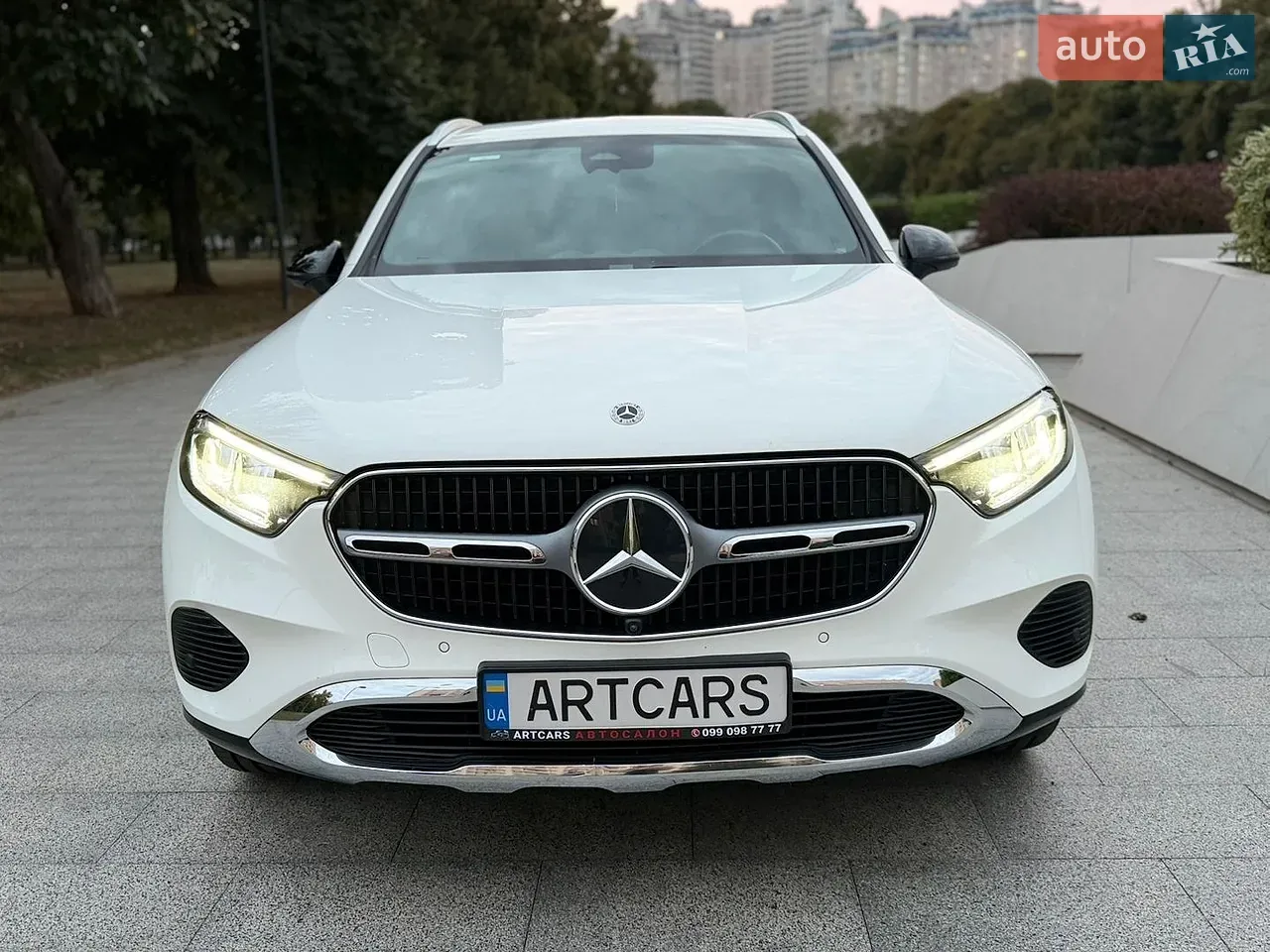 Mercedes-Benz Glc-Class 2023 photo 2