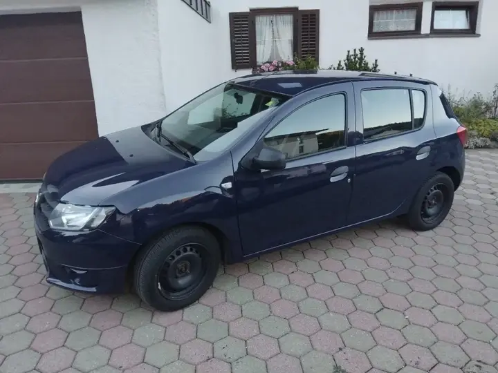 Dacia Sandero 2014 photo 2
