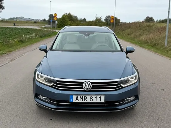 Volkswagen Passat 2015 photo 2