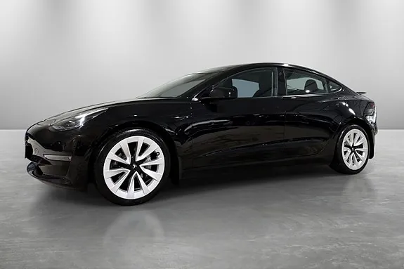 Tesla Model 3 2023 photo 2