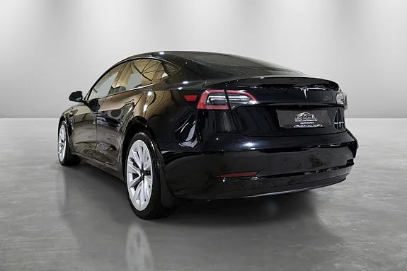 Tesla Model 3 2023 photo 5