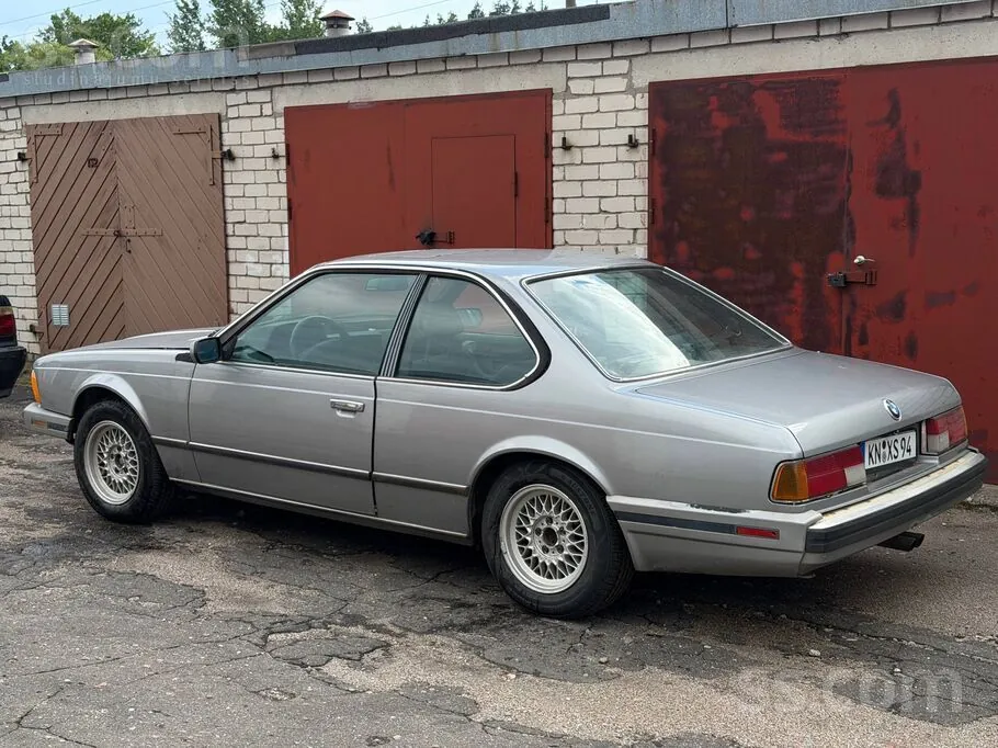 BMW E24 635Csi 1988 photo 2