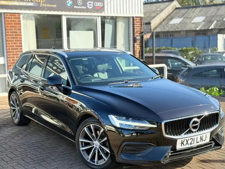 Volvo V60 2021 photo 4