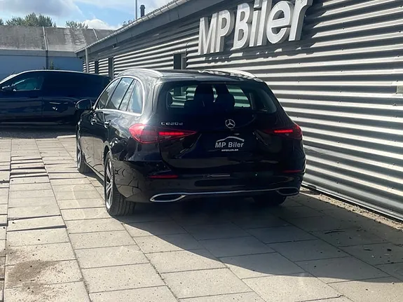 Mercedes-Benz C220 D 2023 photo 5