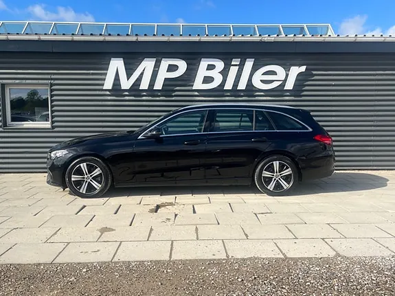 Mercedes-Benz C220 D 2023 photo 3