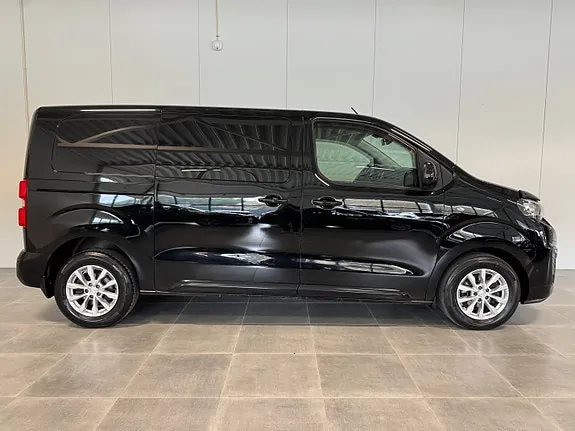 Peugeot Expert 2021 photo 2