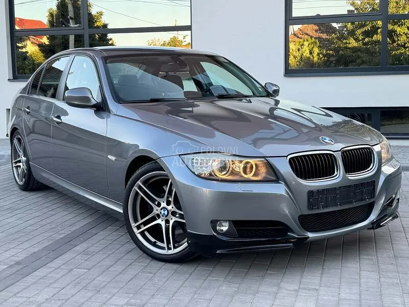 BMW 320 2011 photo 4