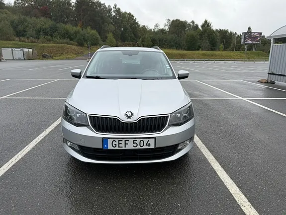 Skoda Fabia 2017 photo 2