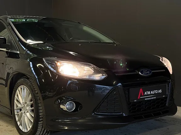 Ford Focus 2013 photo 3