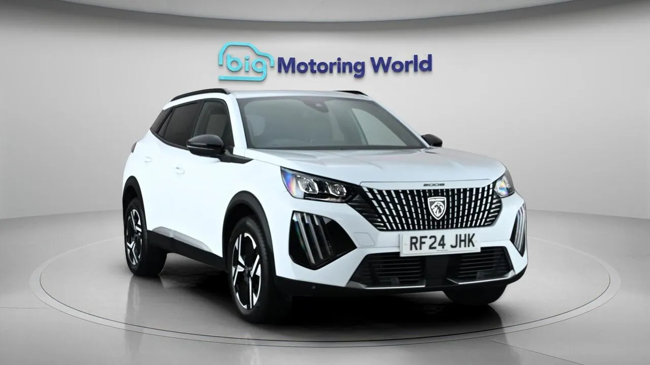 Peugeot 2008 2024 photo 2