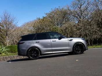 Land Rover Range Rover Sport 2023 photo 4