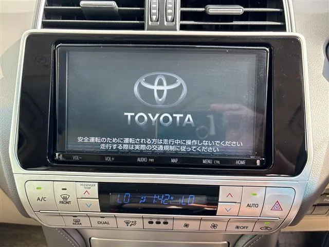 Toyota Land Cruiser Prado 2021 photo 3