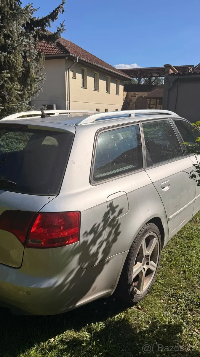 Audi A4 2004 photo 4