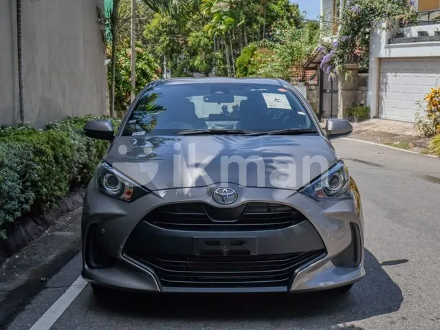Toyota Yaris 2023 photo 2