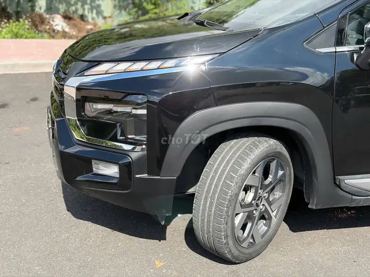 Mitsubishi Xpander Cross 2025 photo 2