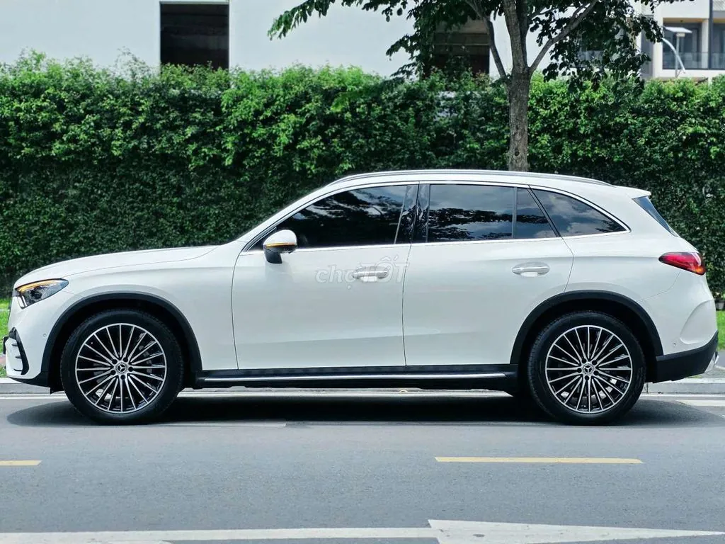 Mercedes-Benz Glc 2023 photo 3
