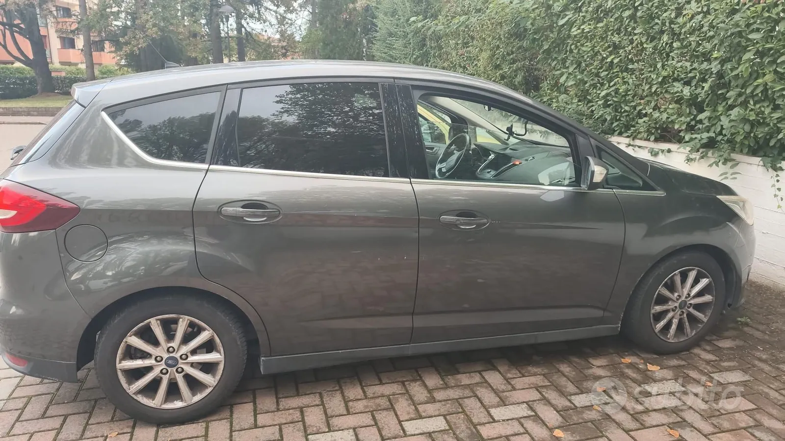 Ford C-Max 2015 photo 3