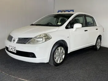 Nissan Tiida 2007 photo 4