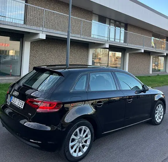 Audi A3 2014 photo 4