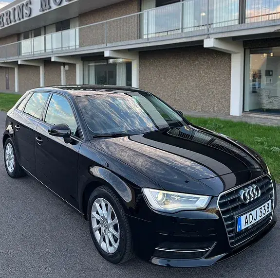 Audi A3 2014 photo 3