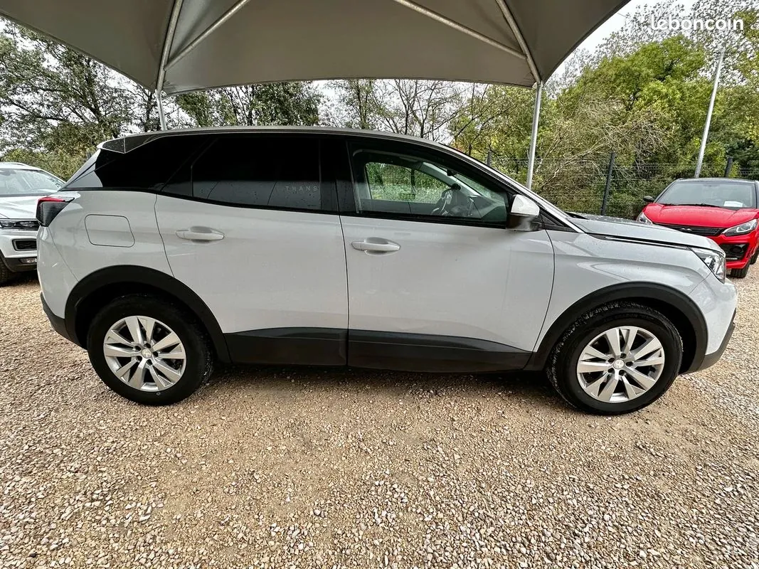 Peugeot 3008 2018 photo 4