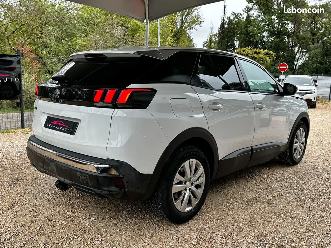 Peugeot 3008 2018 photo 5