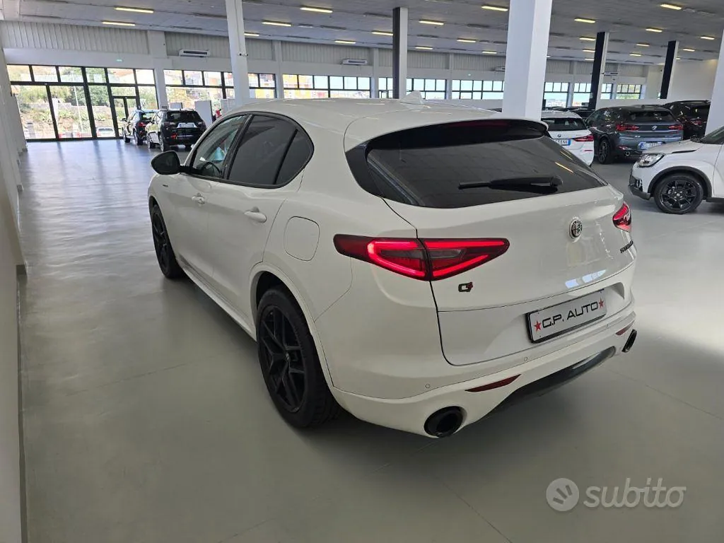Alfa Romeo Stelvio 2021 photo 5