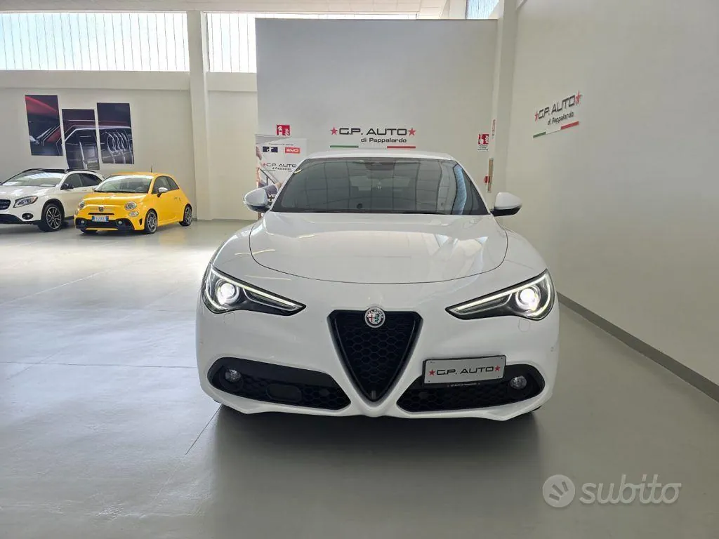 Alfa Romeo Stelvio 2021 photo 2