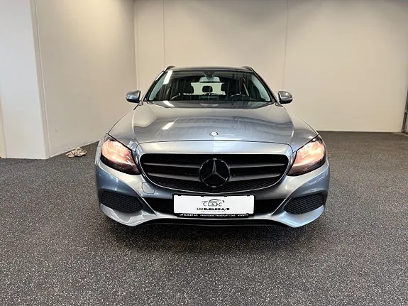 Mercedes-Benz C200 D 2016 photo 2