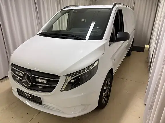 Mercedes-Benz Vito 119 2023 photo 2