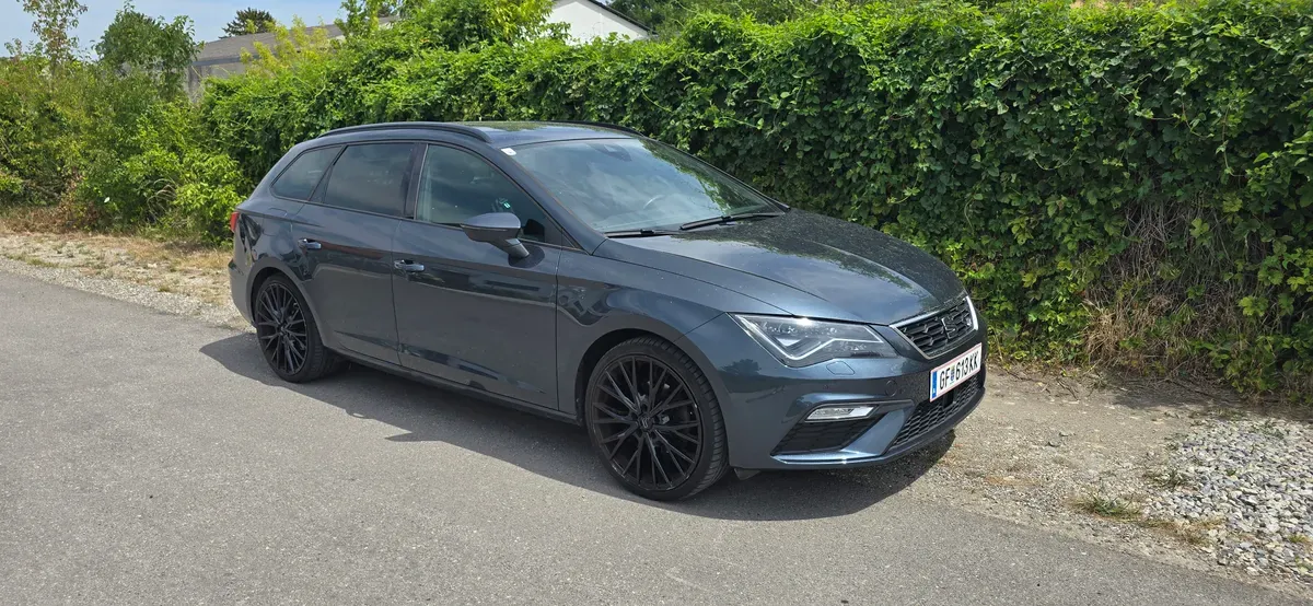 Seat Leon 2018 photo 3