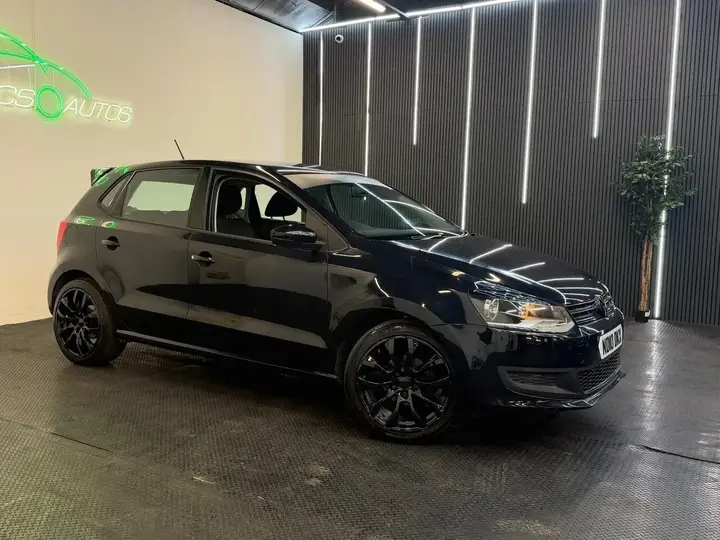 Volkswagen Polo 2010 photo 5