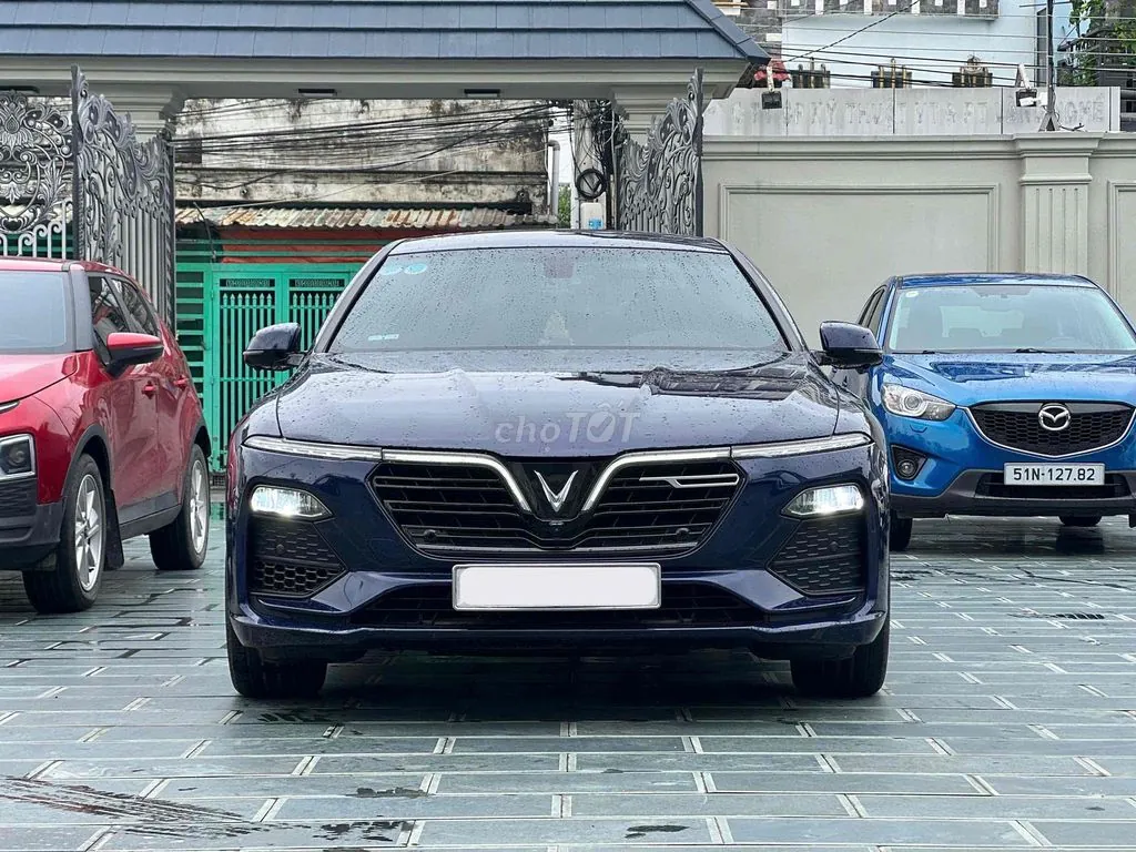 Vinfast Lux A2.0