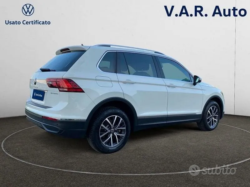 Volkswagen Tiguan 2021 photo 5