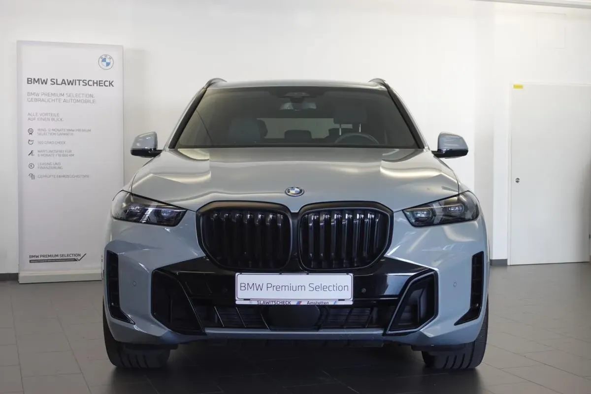 BMW X5 2025 photo 2