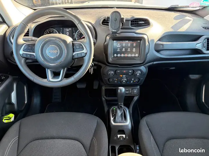 Jeep Renegade 2022 photo 3