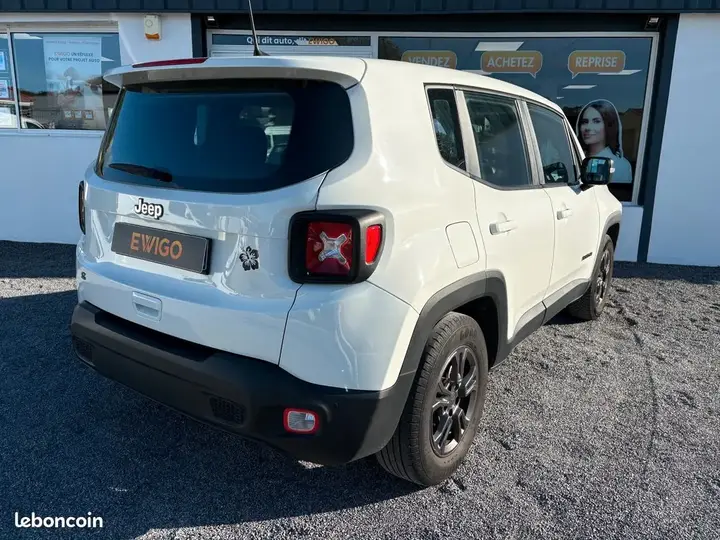 Jeep Renegade 2022 photo 2