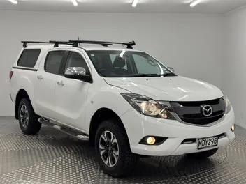 Mazda Bt-50 2019 photo 2