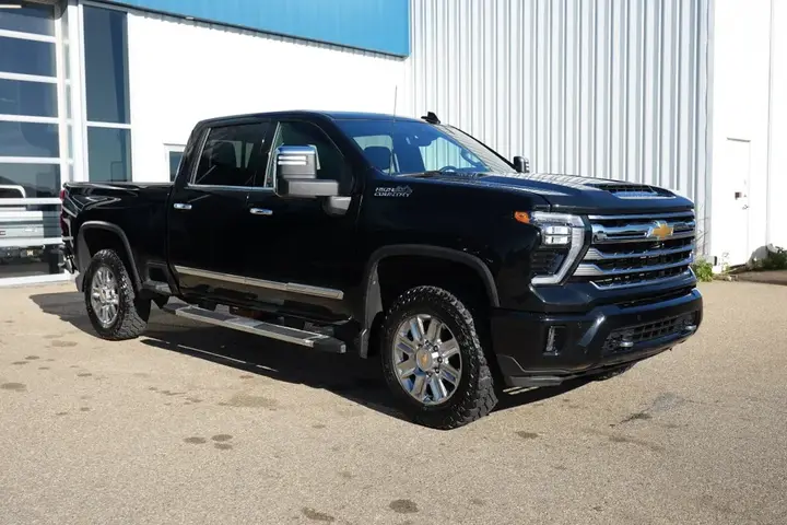 Chevrolet Silverado 3500Hd 2024 photo 3