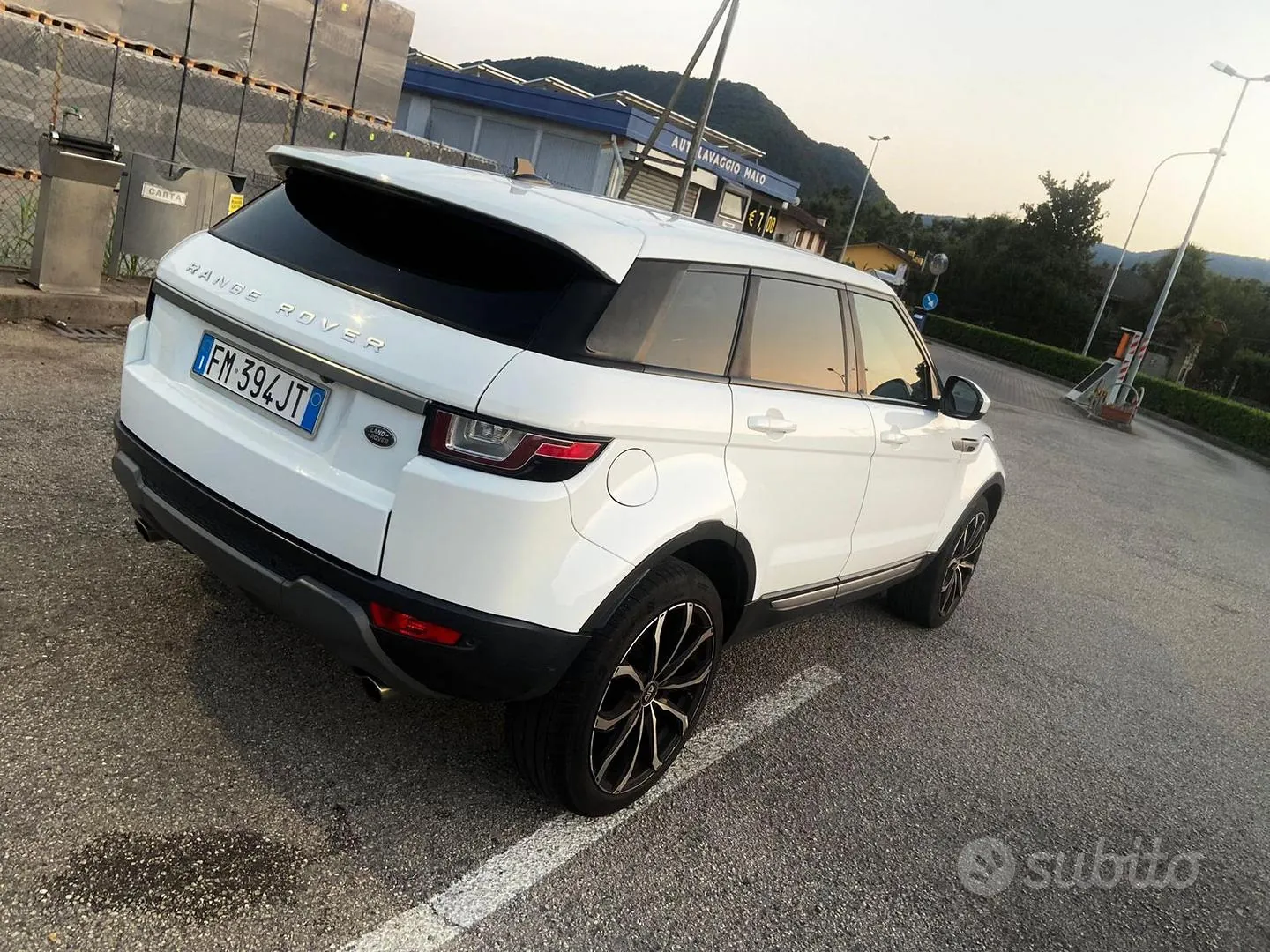 Land Rover Freelander 2017 photo 5