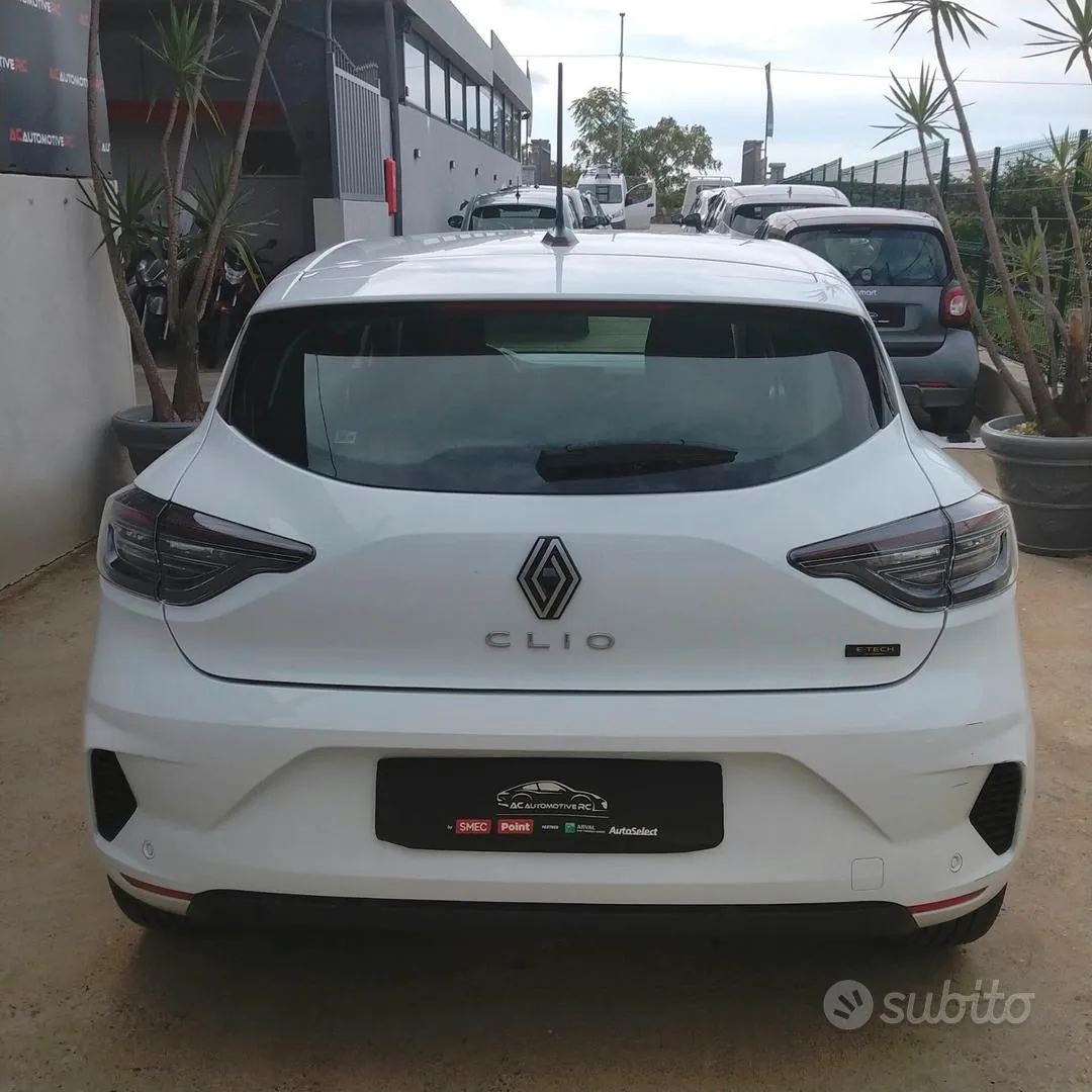 Renault Clio 2025 photo 5