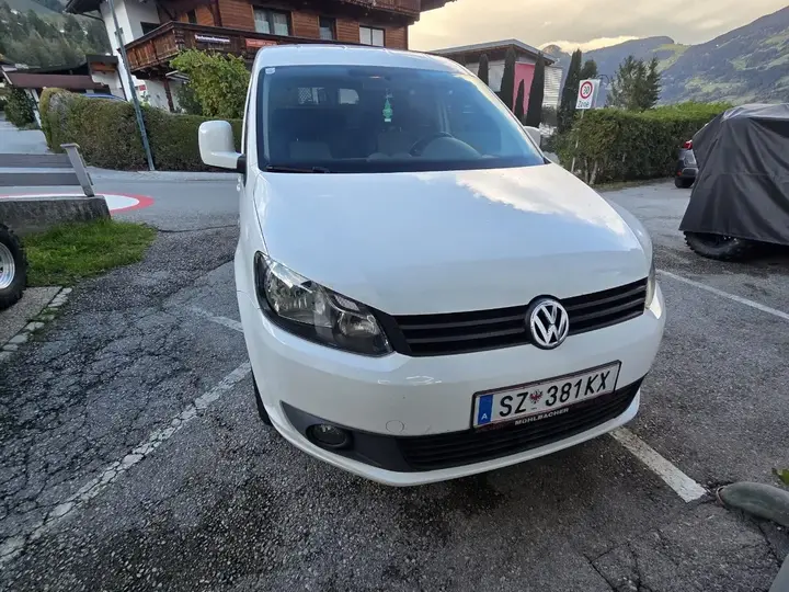 Volkswagen Caddy 2010 photo 3