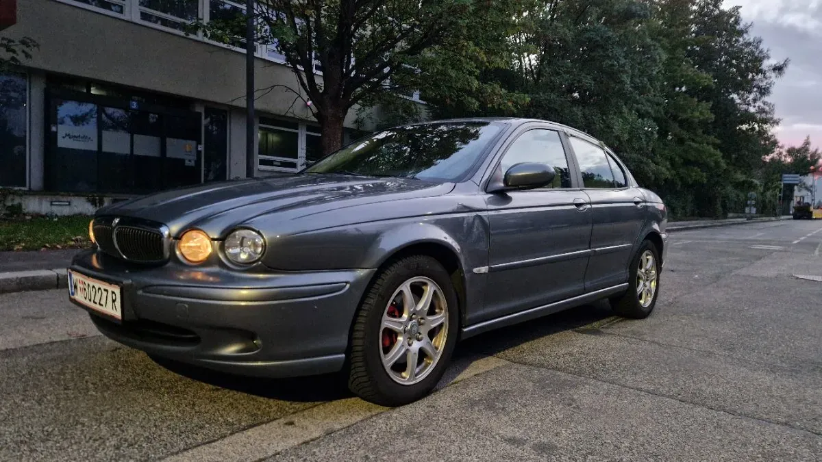 Jaguar X-Type 2004 photo 3