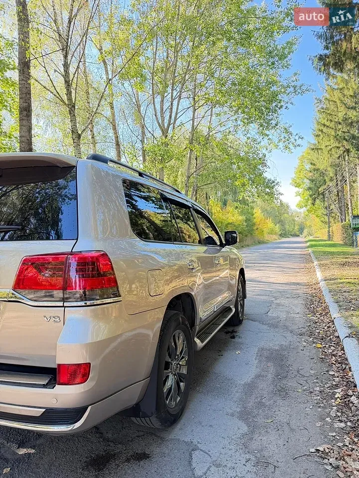 Toyota Land Cruiser 2008 photo 3