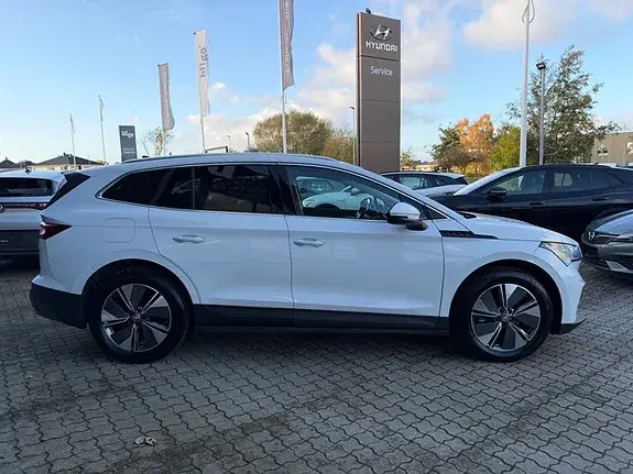 Skoda Enyaq 2024 photo 3