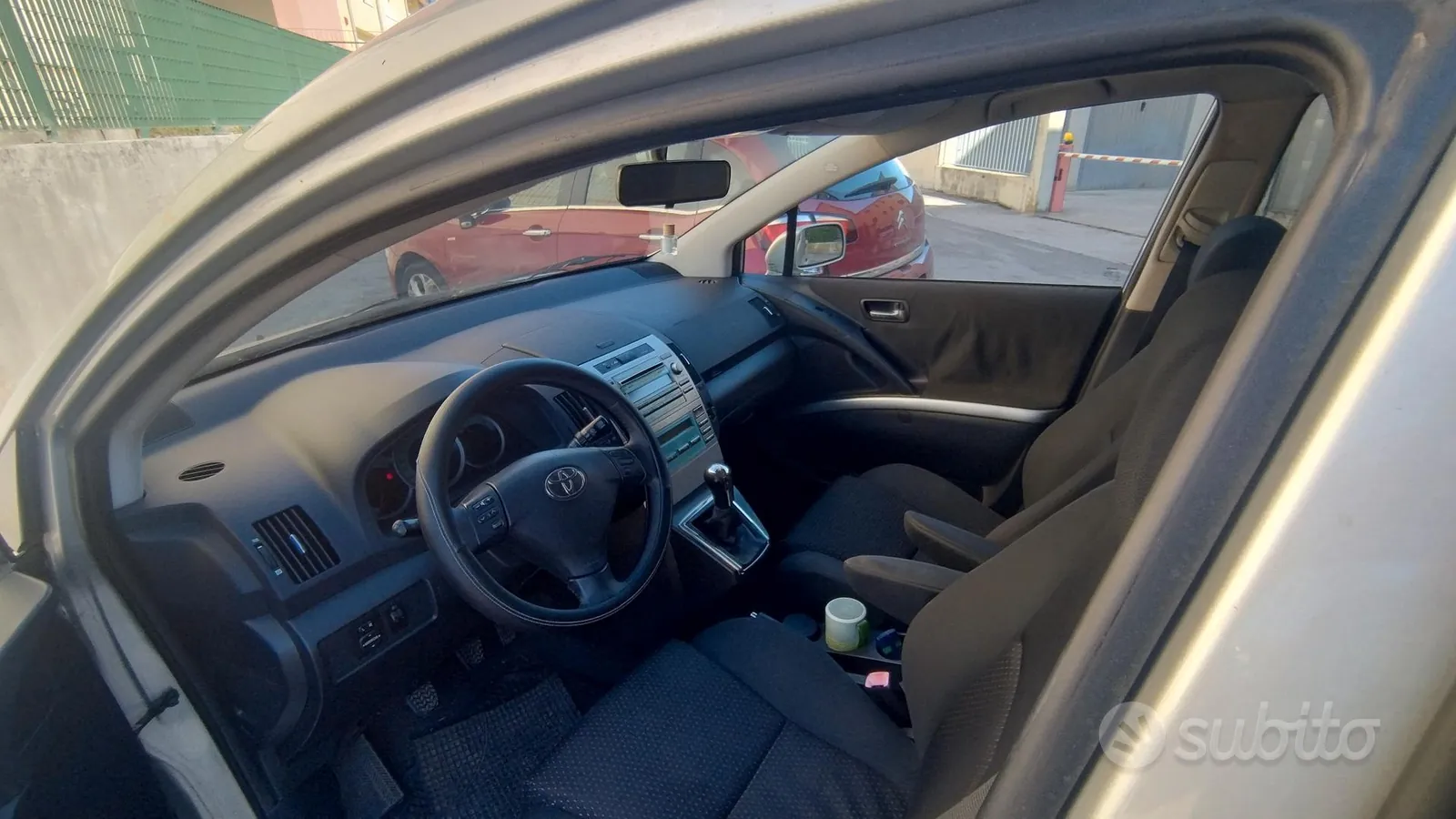 Toyota Corolla Verso 2009 photo 4