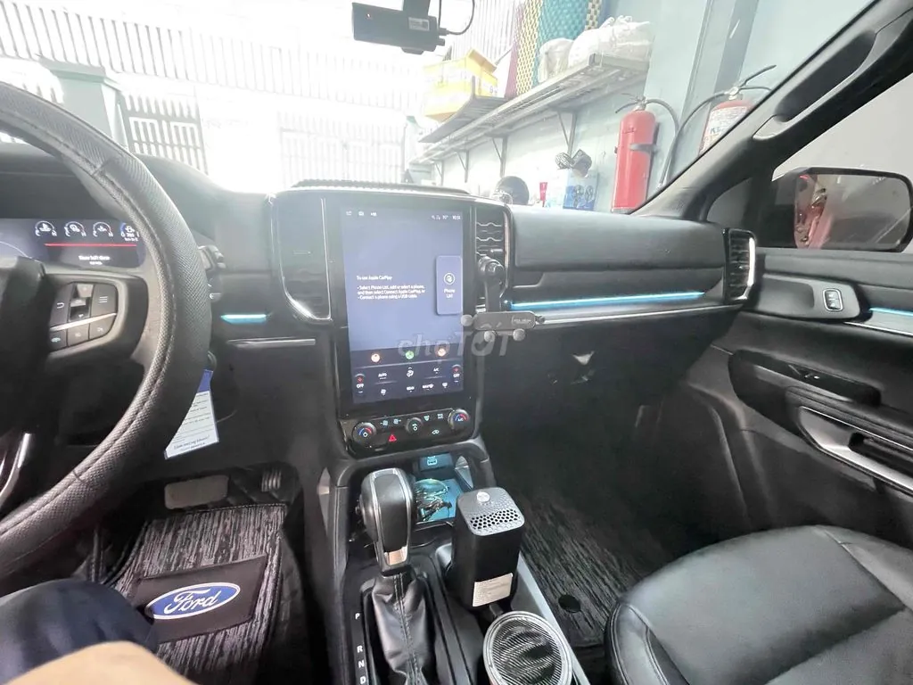 Ford Everest 2024 photo 2